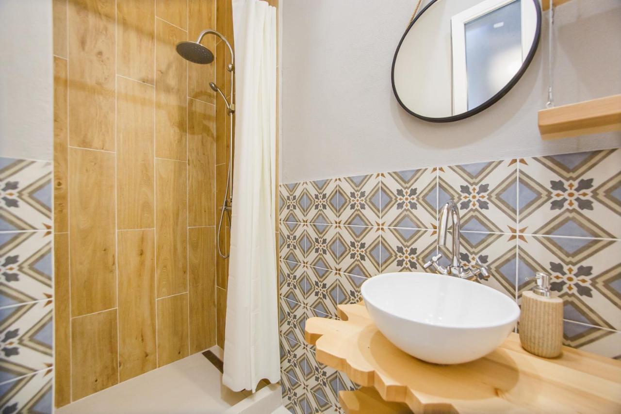 Super Central Spacious Apartment Oradea Eksteriør bilde